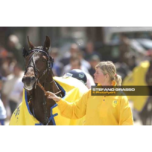 Stig Johansson and Digger Crown winners of 2nd leg of Gran Premio Lotteria enter in the tracdk Napoli, 8th may 2005 ph. Stefano Grasso