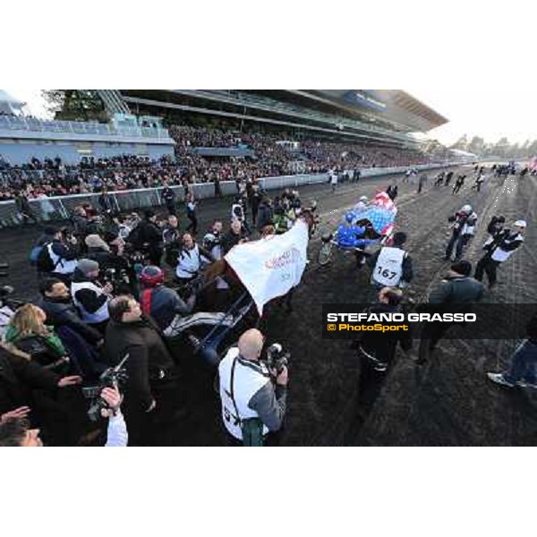 Jean Philip Dubois and Royal Dream parade after winning the 92° Grand Prix d\'Amerique Paris - Vincennes racecourse,27th january 2013 ph.Stefano Grasso