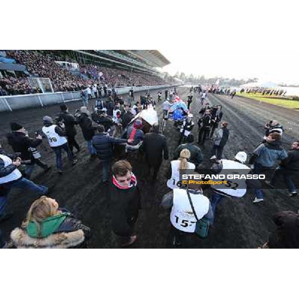 Jean Philip Dubois and Royal Dream parade after winning the 92° Grand Prix d\'Amerique Paris - Vincennes racecourse,27th january 2013 ph.Stefano Grasso