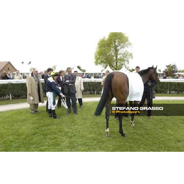 Luca Cumani, Johnny Murtagh and Le Vie dei Colori connection after the race - the Juddmonte Lockinge Stakes Newbury 14th may 2005 ph. Stefano Grasso