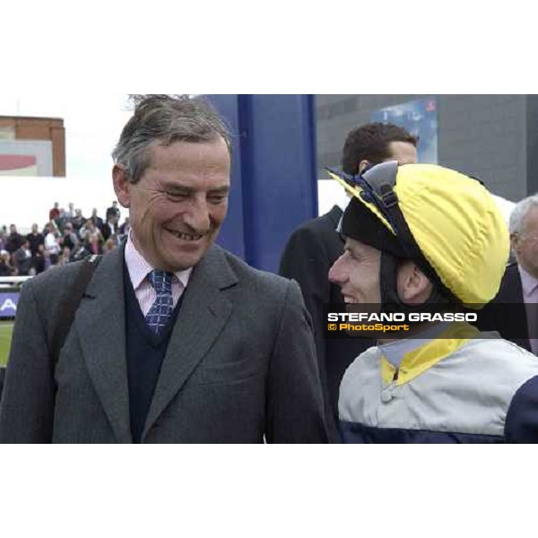 Luca Cumani and Johnny Murtagh in the parade ring of the Juddmonte Lockinge Stakes Newbury 14th may 2005 ph. Stefano Grasso
