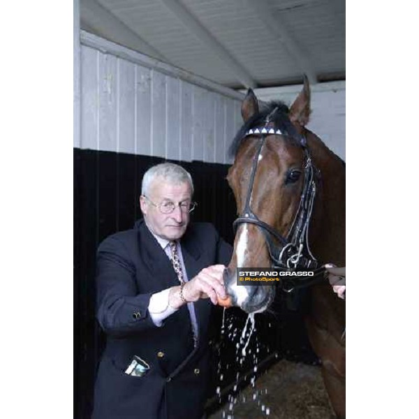 Le Vie dei Colori in the box before the Juddmonte Lockinge Stakes Newbury 14th may 2005 ph. Stefano Grasso