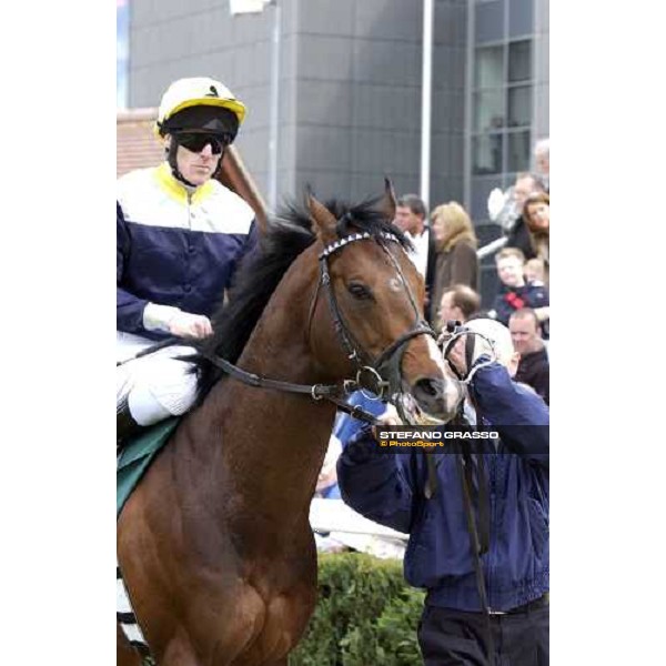 Johnny Murtagh on Le Vie dei Colori before the Juddmonte Lockinge Stakes Newbury 14th may 2005 ph. Stefano Grasso