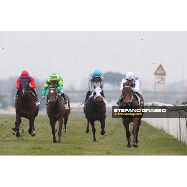 Noble Hacky and Fabio Branca win the Premio Matahawk Rome, Capannelle racecourse, 1st march 2012 ph.Stefano Grasso