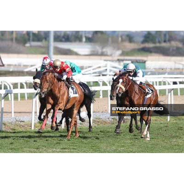 Salvatore Sulas and Teixidor win the Premio Sirlad Rome, Capannelle racecourse, 10th march 2013 ph.Stefano Grasso
