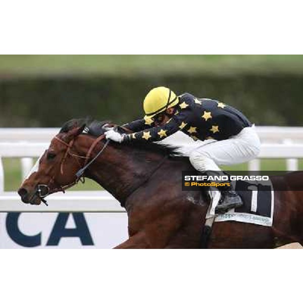 Gabriele Bietolini and Best Tango win the Premio Arconte Rome, Capannelle racecourse, 10th march 2013 ph.Stefano Grasso