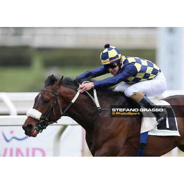 Fabio Branca and Celticus win the Premio Federico Smith Roma - Capannelle racecourse, 17th march 2013 ph.Stefano Grasso
