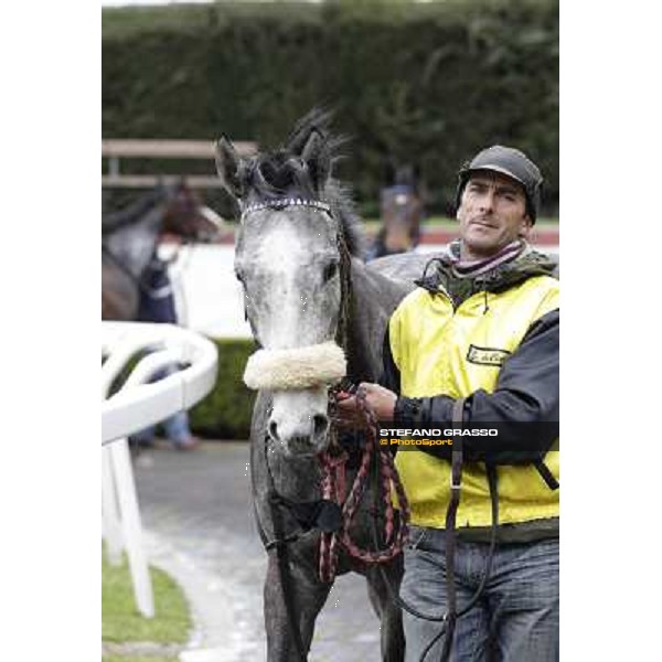 Chiara Wells after winning the Premio Don II Roma - Capannelle racecourse, 17th march 2013 ph.Stefano Grasso