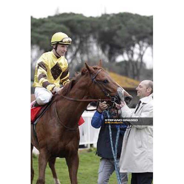 Gianluca with Gabriele Bietolini on Gordol du Mes celebrates after winning the 123° Premio Pisa Pisa, San Rossore racecourse,24th march 2013 ph.Stefano Grasso