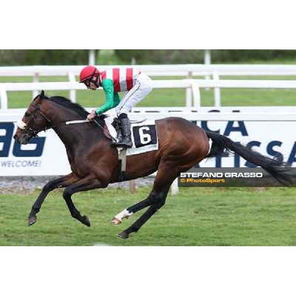 Wish Come True,Mario Esposito up,wins the Premio San Giuseppe Rome - Capannelle racecourse,1st april 2013 ph.Stefano Grasso