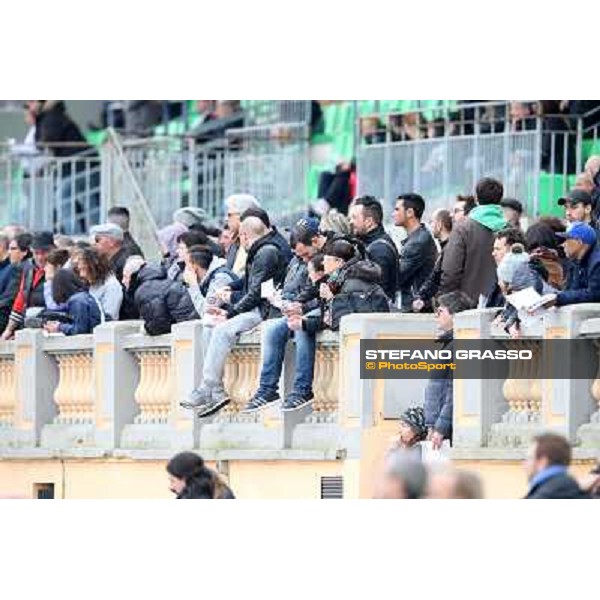 Racegoers Rome - Capannelle racecourse,1st april 2013 ph.Stefano Grasso