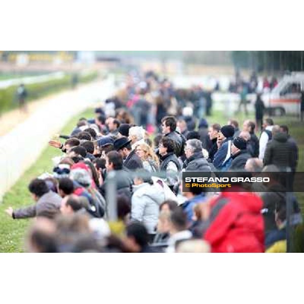 Racegoers Rome - Capannelle racecourse,1st april 2013 ph.Stefano Grasso