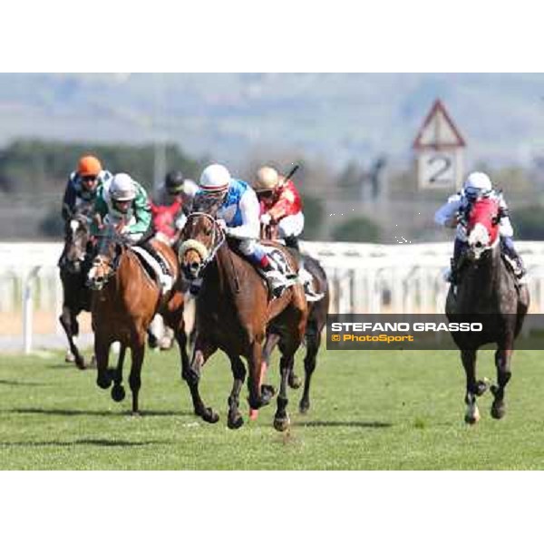 Maurizio Pasquale on Valvibrata wins the Premio The Minstrel Rome - Capannelle racecourse,7th april 2013 ph.Stefano Grasso