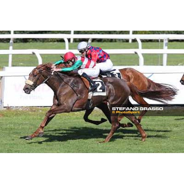 Mario Esposito on Deflection wins the Premio Circo Massimo Rome - Capannelle racecourse,7th april 2013 ph.Stefano Grasso