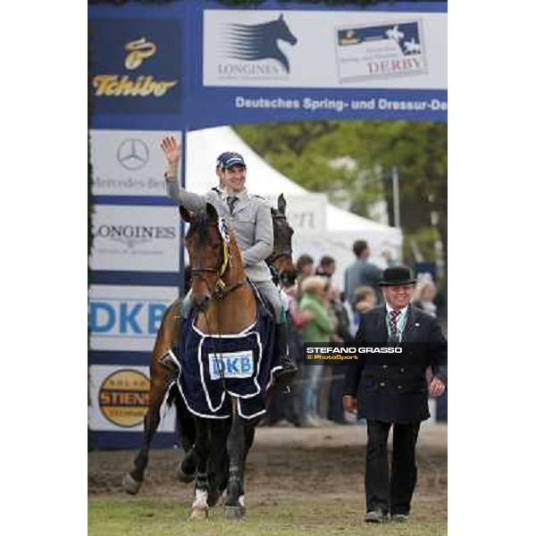 Emanuele Gaudiano with Chicago wins the Qualifikation sum Deutschen Spring-Derby phto Stefano Grasso Hamburg,10th may 2013
