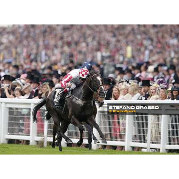 Johnny Murtagh and Sole Power win the King\'s Stand Stakes Ascot - Royal Ascot,18th june 2013 ph.Stefano Grasso