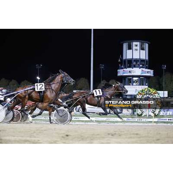 Roberto Andreghetti and Mack Grace Sm win the first heat of the Campionato Europeo 2013 Cesena,7th sep.2013 ph.Stefano Grasso