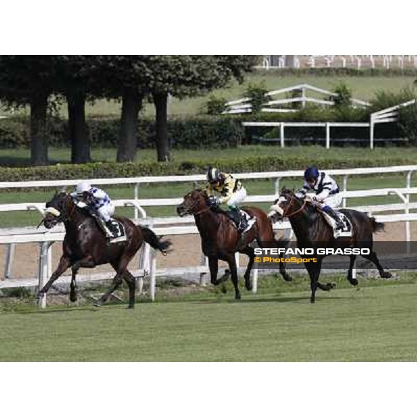 Carlo Fiocchi and Principe Adepto go to win the Premio Festuca beating Vedelago and Passaggio Rome,Capannelle racecourse,8th sept.2013 ph.Stefano Grasso