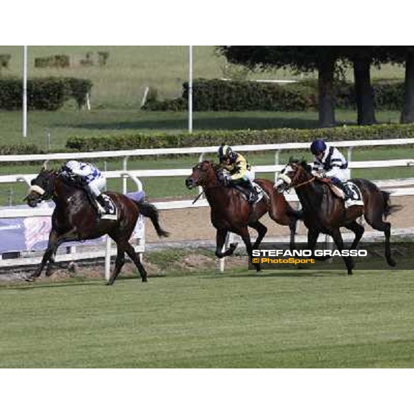 Carlo Fiocchi and Principe Adepto go to win the Premio Festuca beating Vedelago and Passaggio Rome,Capannelle racecourse,8th sept.2013 ph.Stefano Grasso