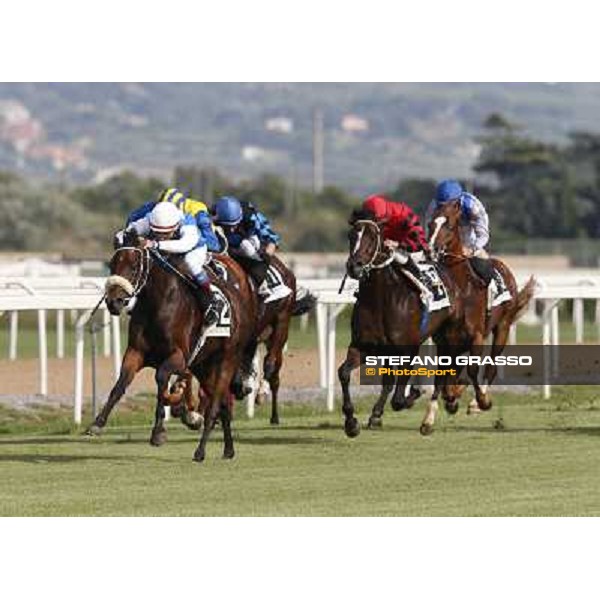 Maurizio Pasquale and Valvibrata win the Premio Handicap d\'Autunno Rome,Capannelle racecourse,8th sept.2013 ph.Stefano Grasso
