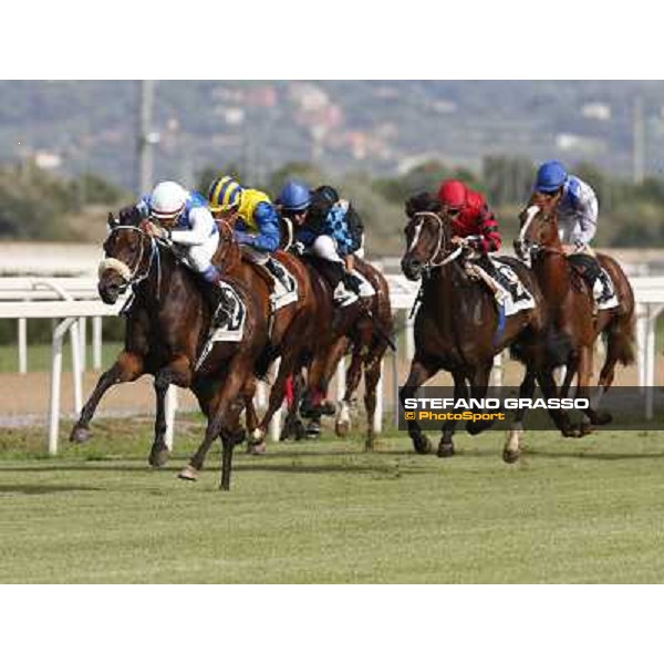 Maurizio Pasquale and Valvibrata win the Premio Handicap d\'Autunno Rome,Capannelle racecourse,8th sept.2013 ph.Stefano Grasso