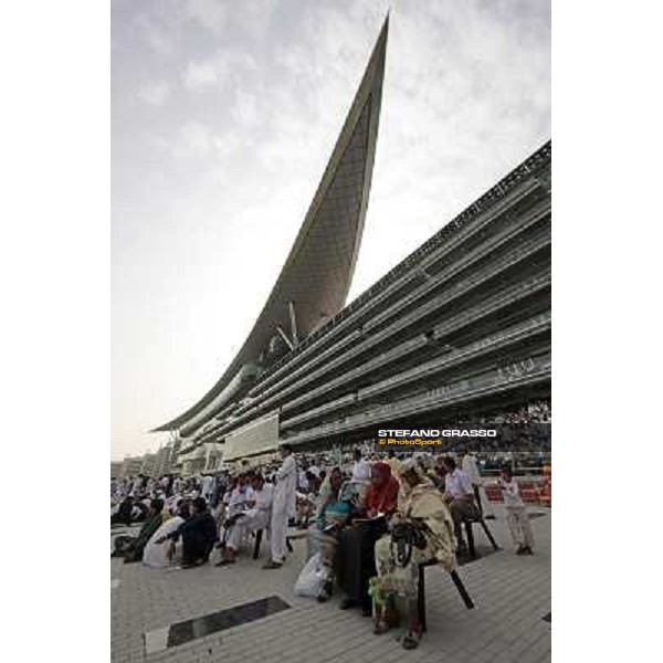 people at the Dubai World Cup day Dubai - Meydan, 27th march 2010 ph. Stefano Grasso