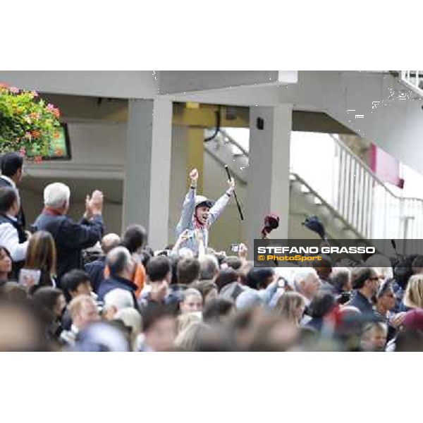 Thierry Jarnet and Treve win the Qatar Prix de l\'Arc de Triomphe Paris,Longchamp racecourse,6th oct,2013 ph.Stefano Grasso