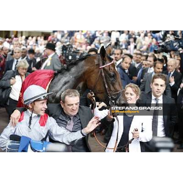 Thierry Jarnet and Treve win the Qatar Prix de l\'Arc de Triomphe Paris,Longchamp racecourse,6th oct,2013 ph.Stefano Grasso