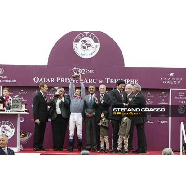 Thierry Jarnet and Treve win the Qatar Prix de l\'Arc de Triomphe Paris,Longchamp racecourse,6th oct,2013 ph.Stefano Grasso