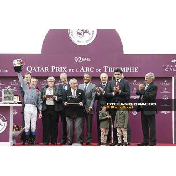 Thierry Jarnet and Treve win the Qatar Prix de l\'Arc de Triomphe Paris,Longchamp racecourse,6th oct,2013 ph.Stefano Grasso