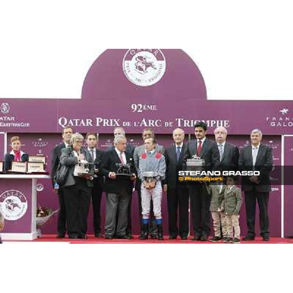 Thierry Jarnet and Treve win the Qatar Prix de l\'Arc de Triomphe Paris,Longchamp racecourse,6th oct,2013 ph.Stefano Grasso