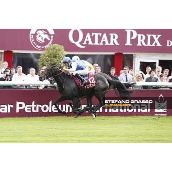 F.Prat with Indonesienne wins the Total Prix Marcel Boussac Paris,Longchamp racecourse,6th oct.2013 ph.Stefano Grasso