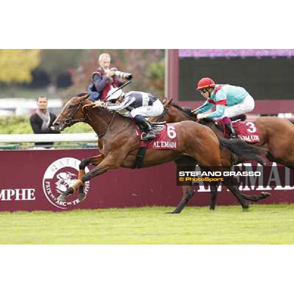 Stephane Pasquier with Karakontie wins the Qatar Prix Jean-Luc Lagardere Paris,Longchamp racecourse,6th oct.2013 ph.Stefano Grasso