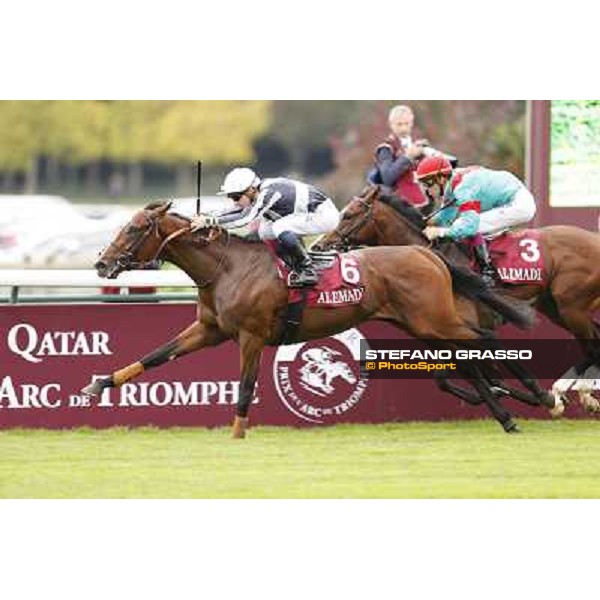 Stephane Pasquier with Karakontie wins the Qatar Prix Jean-Luc Lagardere Paris,Longchamp racecourse,6th oct.2013 ph.Stefano Grasso