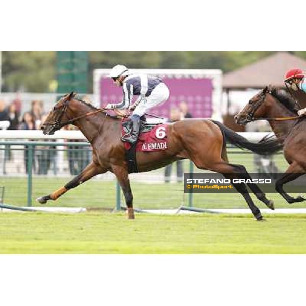 Stephane Pasquier with Karakontie wins the Qatar Prix Jean-Luc Lagardere Paris,Longchamp racecourse,6th oct.2013 ph.Stefano Grasso