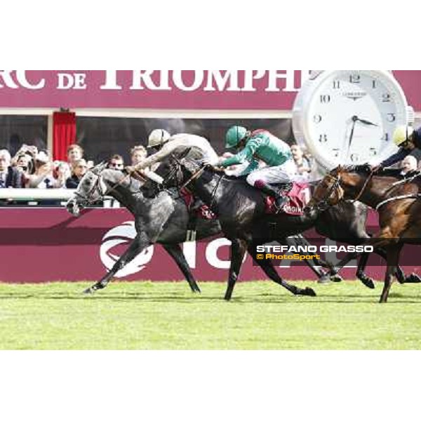 Christophe Soumillon with Dalkala wins the Prix de l\'Opera Longines Paris,Longchamp racecourse,6th oct.2013 ph.Stefano Grasso