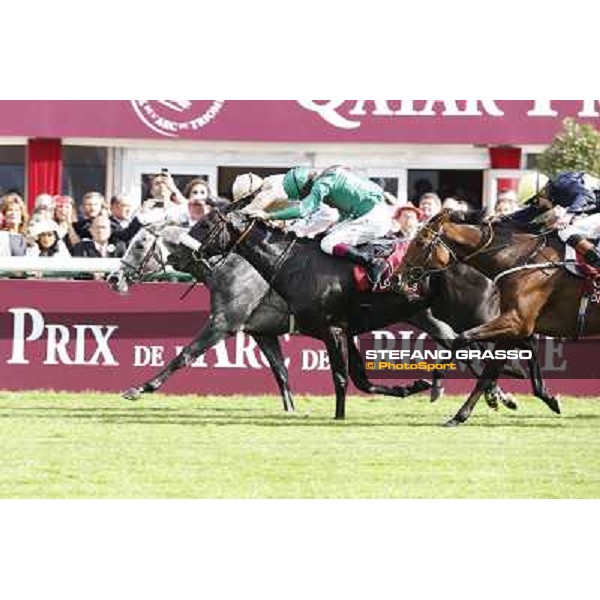 Christophe Soumillon with Dalkala wins the Prix de l\'Opera Longines Paris,Longchamp racecourse,6th oct.2013 ph.Stefano Grasso