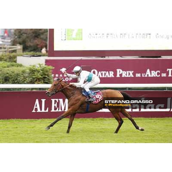 Thierry Jarnet with Moonlight Cloud wins the Qatar Prix de la Foret Paris,Longchamp racecourse,6th oct.2013 ph.Stefano Grasso