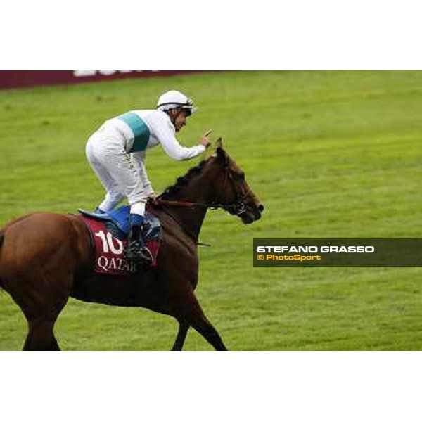 Thierry Jarnet and Moonlight Cloud Paris,Longchamp racecourse,6th oct,2013 ph.Stefano Grasso