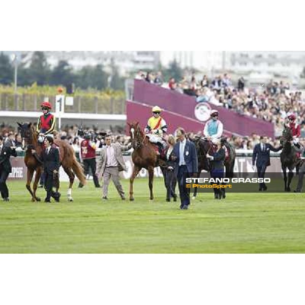 The Parade of the Qatar Prix de l\'Arc de Triomphe - Orfevre Paris,Longchamp racecourse,6th oct,2013 ph.Stefano Grasso