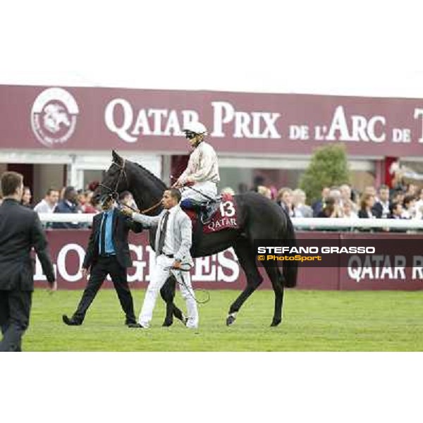 The Parade of the Qatar Prix de l\'Arc de Triomphe - Penglai Pavilion Paris,Longchamp racecourse,6th oct,2013 ph.Stefano Grasso