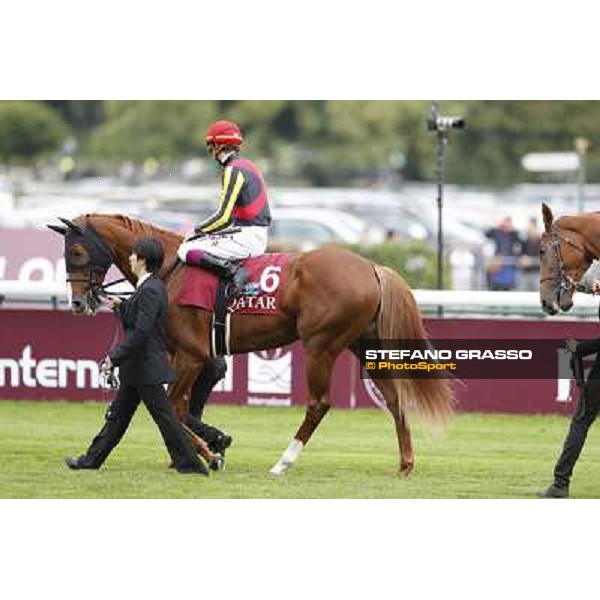 The Parade of the Qatar Prix de l\'Arc de Triomphe - Orfevre Paris,Longchamp racecourse,6th oct,2013 ph.Stefano Grasso