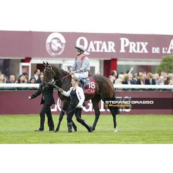 The Parade of the Qatar Prix de l\'Arc de Triomphe - Thierry Jarnet and Treve Paris,Longchamp racecourse,6th oct,2013 ph.Stefano Grasso
