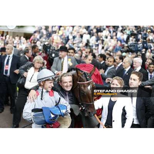 Thierry Jarnet and Treve win the Qatar Prix de l\'Arc de Triomphe Paris,Longchamp racecourse,6th oct,2013 ph.Stefano Grasso