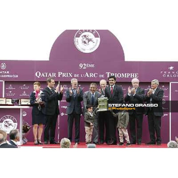 Thierry Jarnet and Treve win the Qatar Prix de l\'Arc de Triomphe Paris,Longchamp racecourse,6th oct,2013 ph.Stefano Grasso