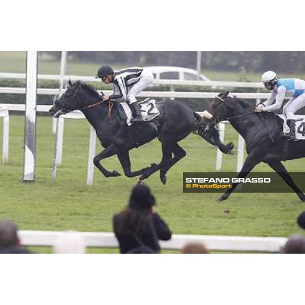 Cristian Demuro and Nabucco win the Premio del Piazzale Milano,San Siro racecourse,20th oct.2013 ph.Stefano Grasso