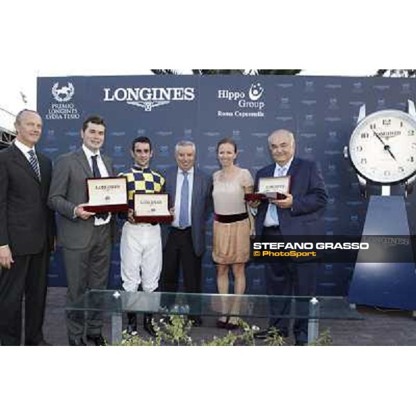 Prize giving ceremony for Charity Line\'s connection after winning the Gran Premio Longines Lydia Tesio Rome, Capannelle racecourse,27th oct.2013 ph.Stefano Grasso