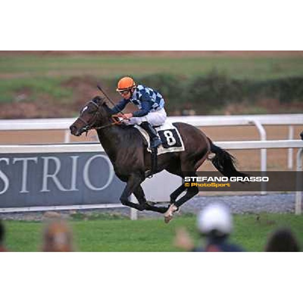Gabriele Bietolini on Saint Bernard goes to win the Premio Ribot Roma,Capannelle racecourse,3rd nov.2013 ph.Stefano Grasso