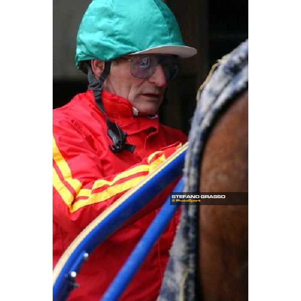 Prix du Bois de Vincennes Jean-Pierre Dubois prepares Daguet Rapide Paris Vincennes febr.28 2004 ph.Stefano Grasso