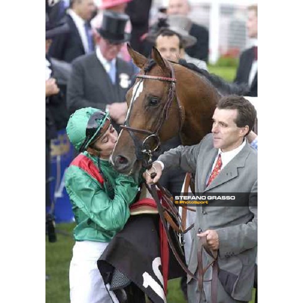 winner circle of The Queen Anne Stakes Christophe Soumillon kissess Valixir York, 14th june 2005 ph. Stefano Grasso